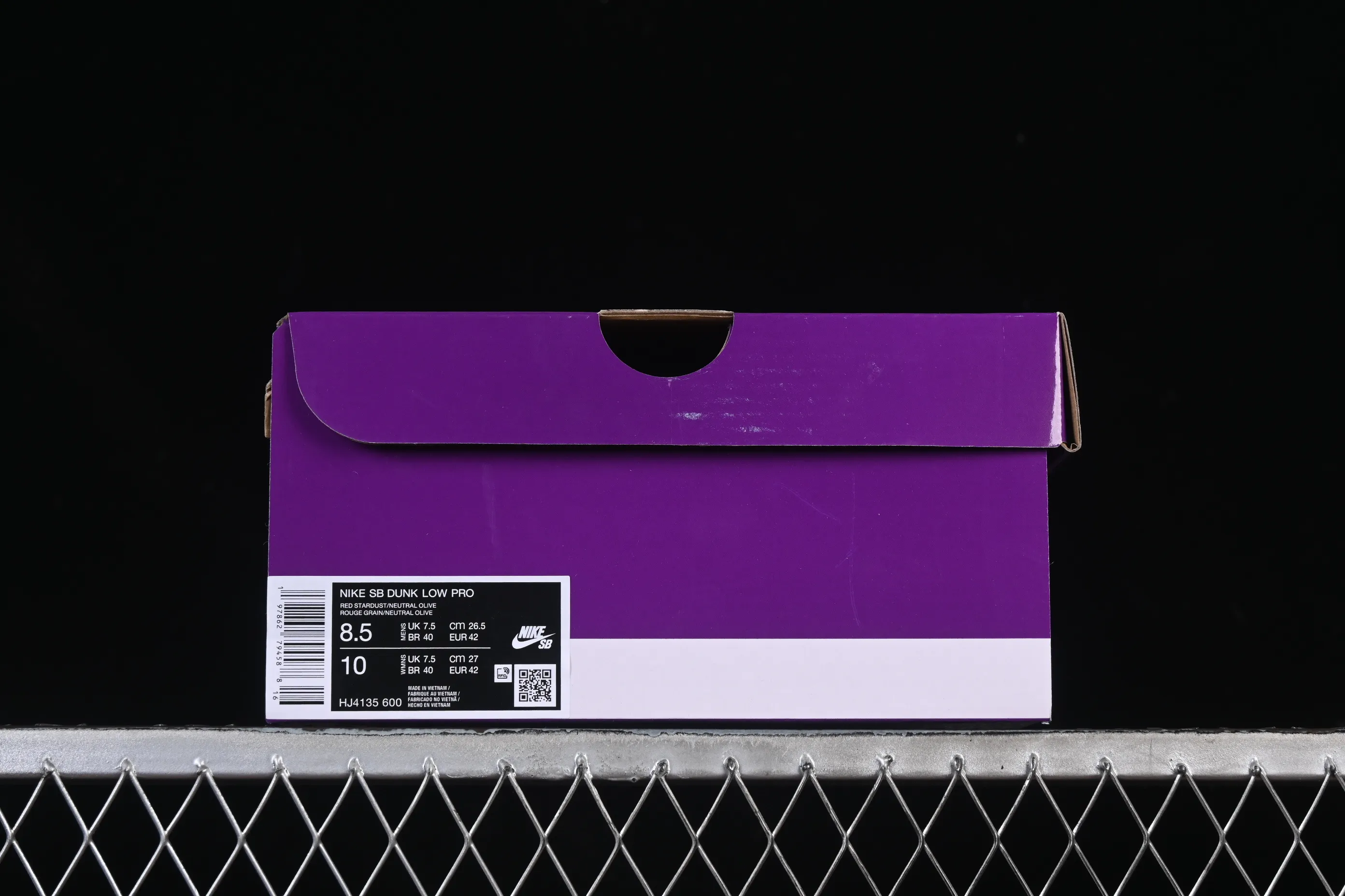 All Categories Nk SB Dunk Series Nk SB Dunk Low Low-top sneakers Nike SB Dunk Low "Red Stardust" Stardust powder Low-top casual sneakers HJ4135-600